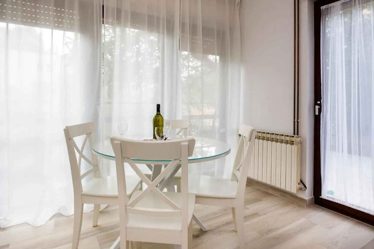 Apartment Valerija Malinska