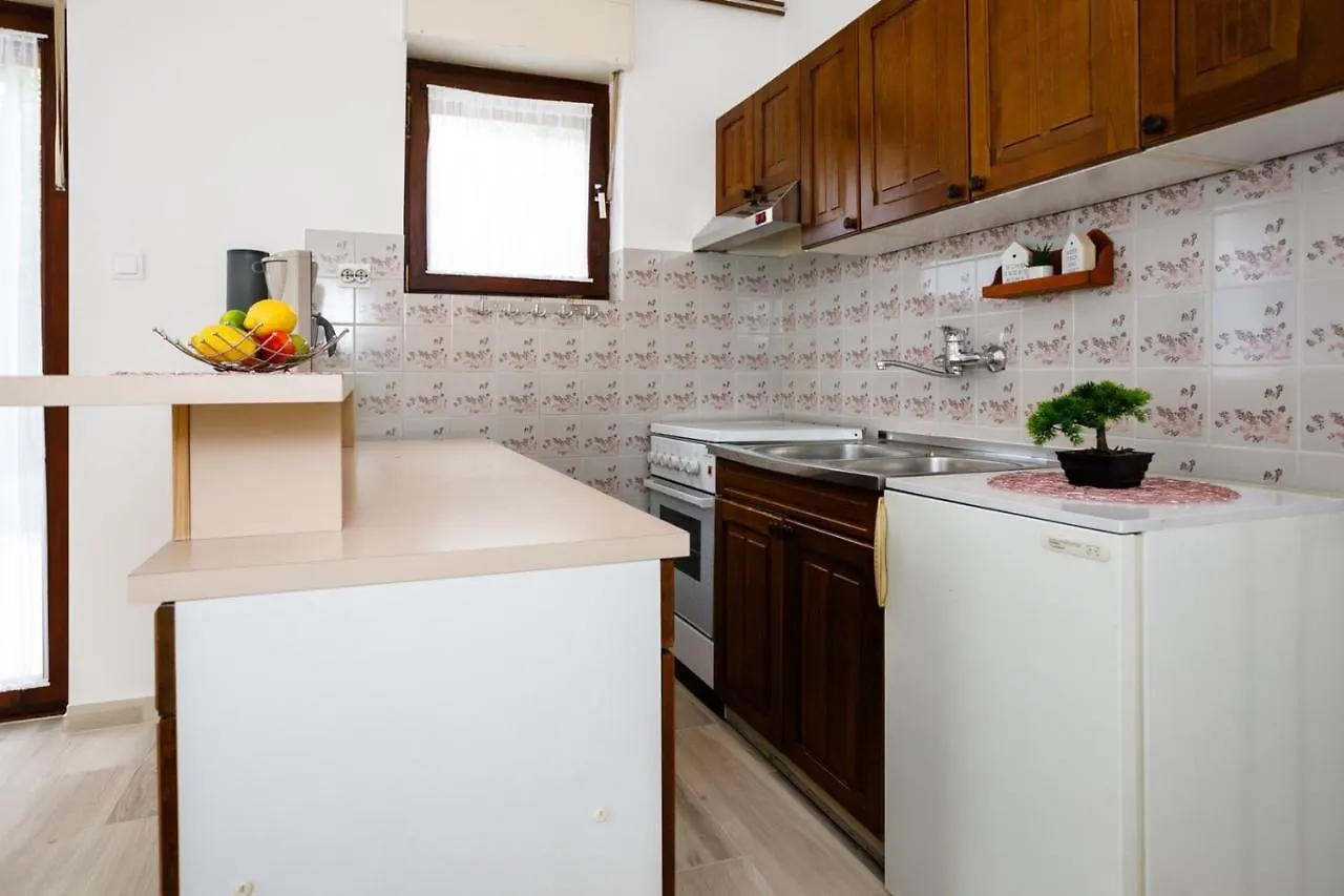Apartment Valerija Malinska Croatia